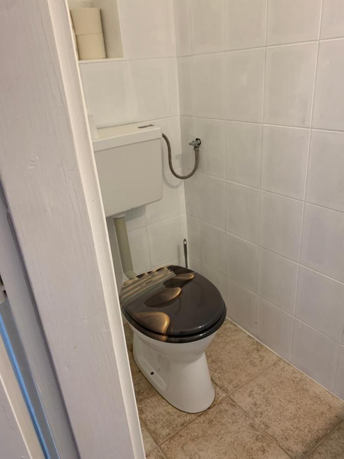 Appartement Arthaus Roenoek à Ronok Extérieur photo